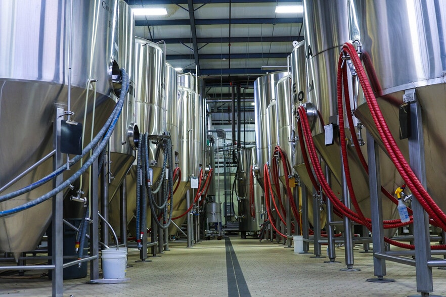 More Photos Of 3525 N Frazier St, Conroe Manufacturing For Sale