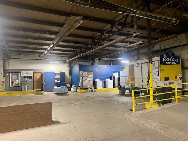 More Photos Of 703 W 13th St, Muncie Warehouse For Sale
