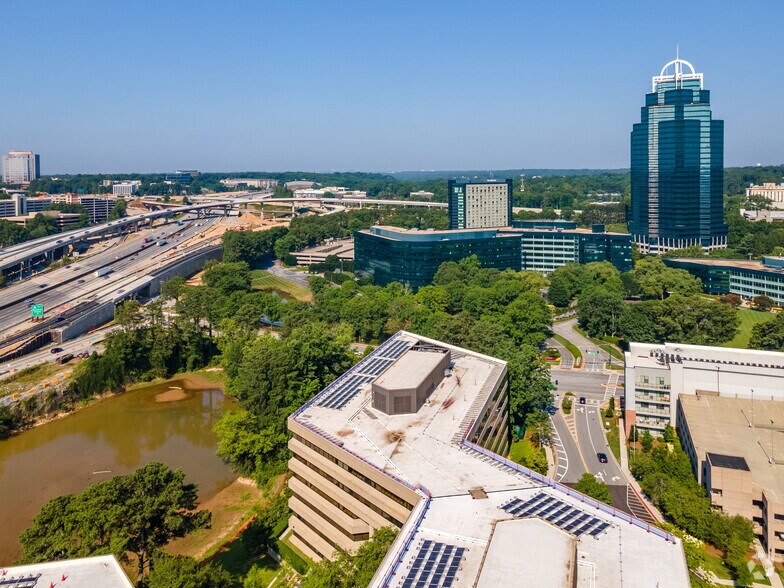 More Photos Of 5901 Peachtree Dunwoody Rd NE, Atlanta Unknown For Lease