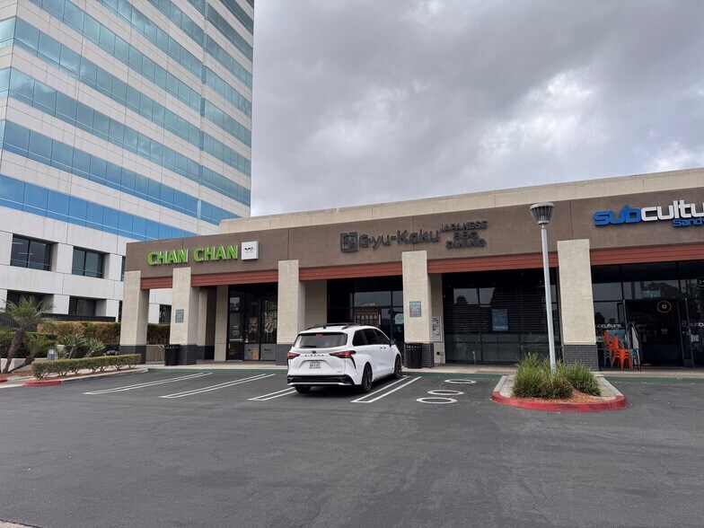 Primary Photo Of 7862 Warner Ave, Huntington Beach General Retail For Lease