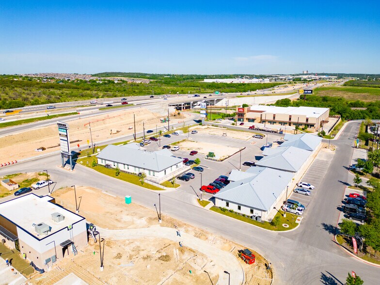 More Photos Of 7323 N Loop 1604 E, San Antonio Office For Sale