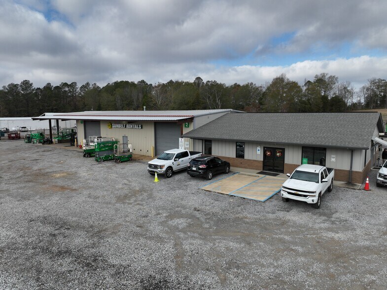 More Photos Of 24044 US Highway 80 W, Demopolis Auto Repair For Sale