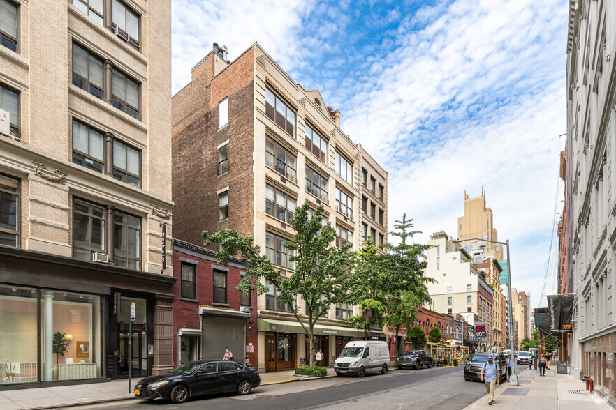 Primary Photo Of 120-122 W 18th St, New York Apartments For Lease