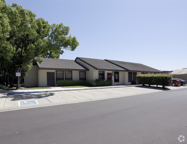 Primary Photo Of 4623 Quail Lakes Dr, Stockton Office For Lease