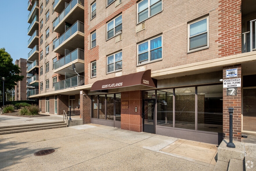 More Photos Of 12205 Flatlands Ave, Brooklyn Apartments For Lease