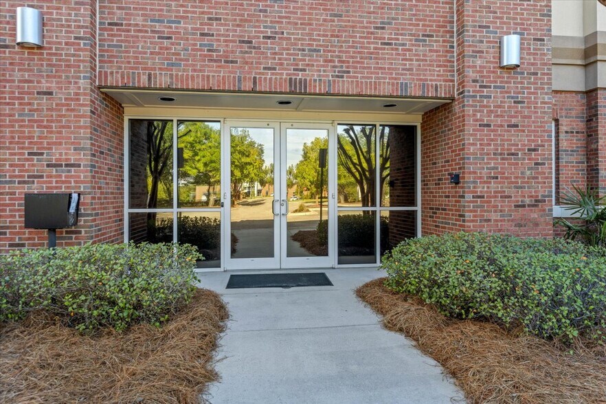 More Photos Of 3664 Coolidge Ct, Tallahassee Office For Sale
