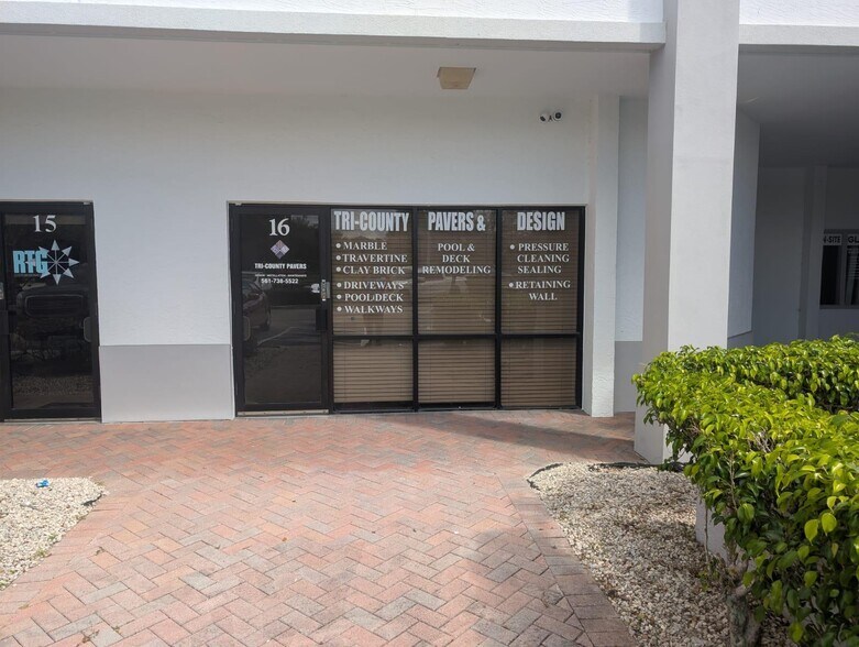 More Photos Of 3300 S Congress Ave, Boynton Beach Showroom For Lease
