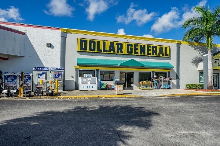 More Photos Of 4892 Okeechobee Rd, Fort Pierce Self Storage For Lease
