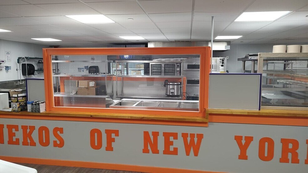 More Photos Of 135 Westboro Rd, North Grafton Storefront For Sale