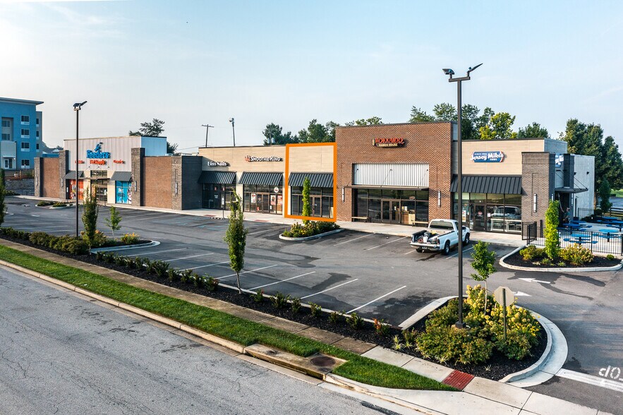 More Photos Of 100 Ikebana Path, Georgetown Restaurant For Lease