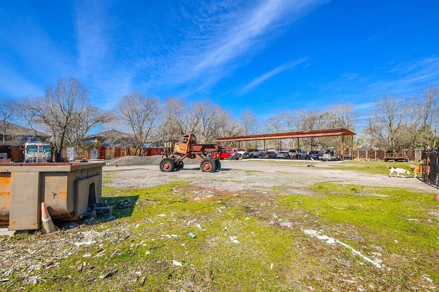 More Photos Of 1760 Allen Genoa Rd, Houston Land For Sale