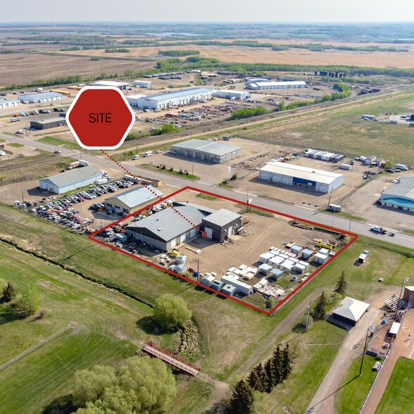 More Photos Of 4702 40 Av, Lloydminster Industrial For Lease
