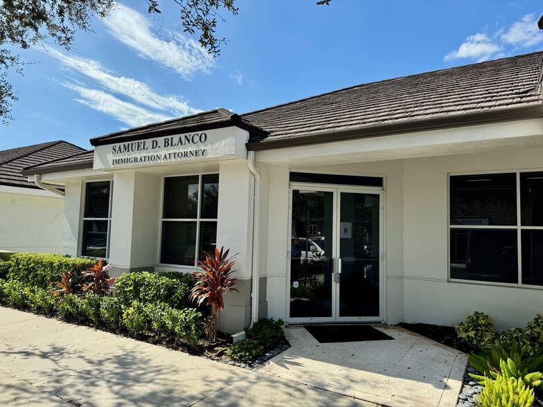 Primary Photo Of 2335 Stanford Ct, Naples Office For Lease