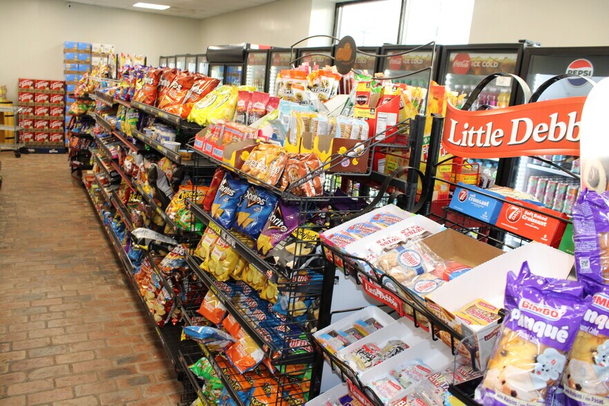 More Photos Of 303 Hwy 31, Bay Minette Convenience Store For Sale