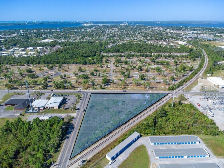More Photos Of 1904 Lisenby Ave, Panama City Land For Lease