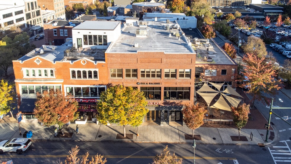 More Photos Of 124 College St, Asheville Office Residential For Lease