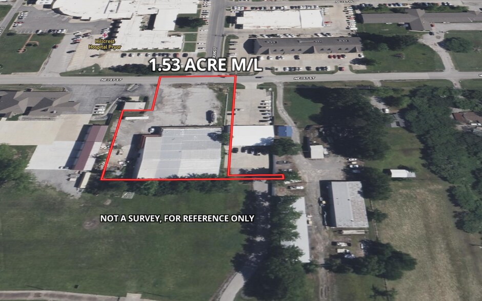 More Photos Of 1220 NE 1st St, Pryor Service For Sale