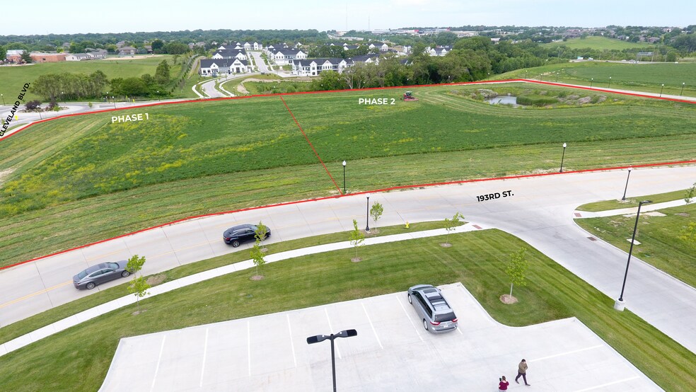 More Photos Of 193RD ST. & HWS CLEVELAND BLVD, Elkhorn Office For Lease