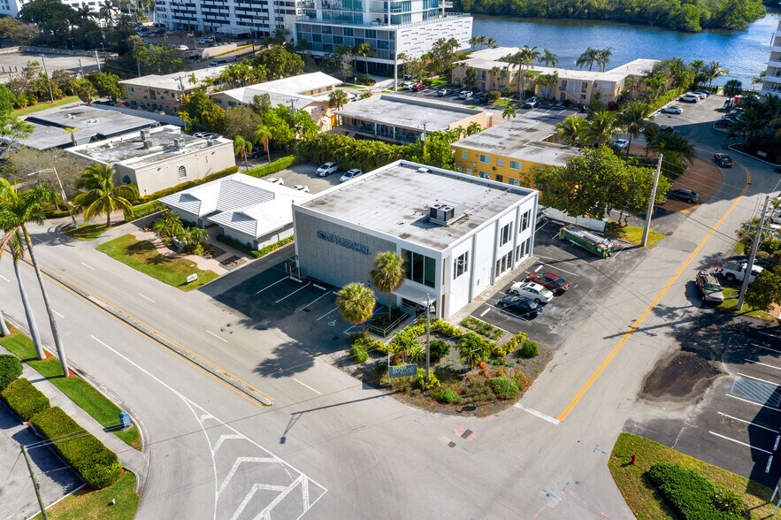 More Photos Of 900 NE 26th Ave, Fort Lauderdale Medical For Lease