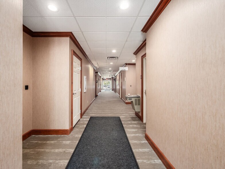 More Photos Of 4100 Horizons Dr, Columbus Office For Lease
