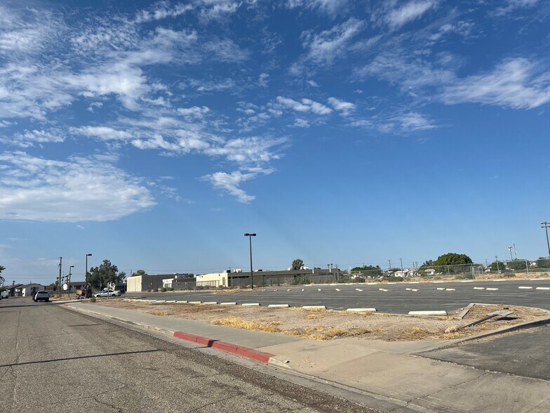 More Photos Of 401 S 3rd St, Blythe Religious Facility For Sale