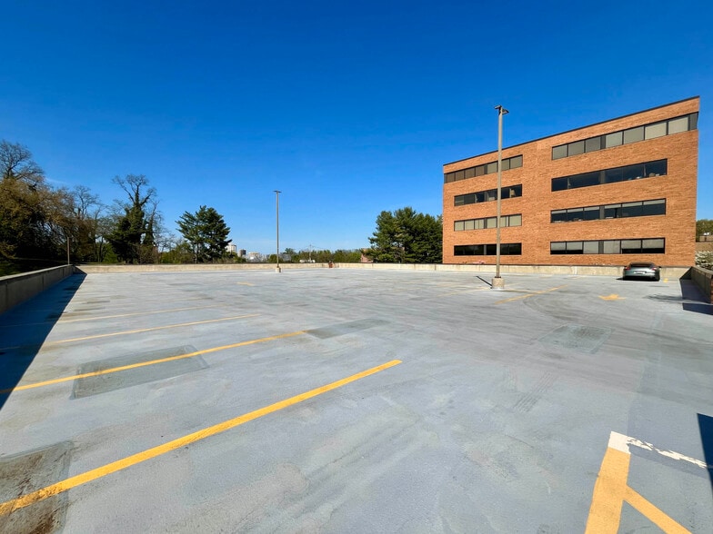 More Photos Of 120 Sister Pierre Dr, Towson Medical For Sale