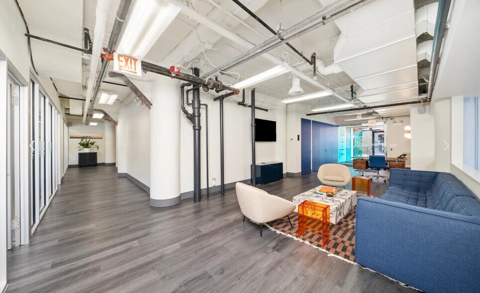 More Photos Of 345 N Canal St, Chicago Apartments For Lease