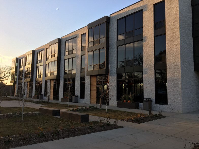More Photos Of 1300 Melrose Ave, Iowa City Apartments For Sale