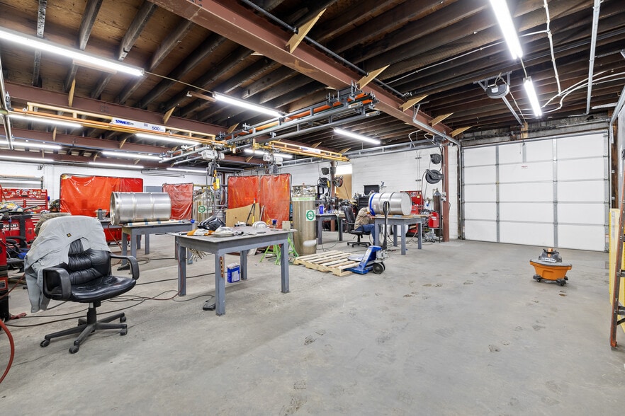 More Photos Of 3801 Dodds Ave, Chattanooga Warehouse For Lease
