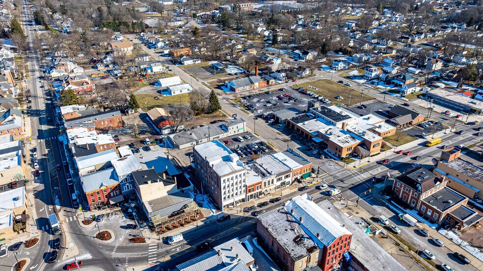 More Photos Of 111 S Main St, Urbana Apartments For Lease