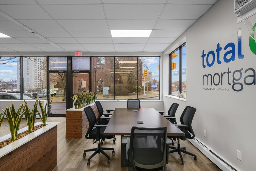 More Photos Of 337 Columbia St, Fall River Apartments For Sale