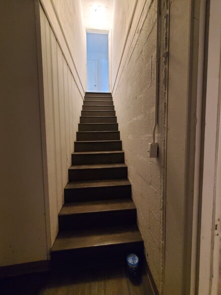 More Photos Of 4926 Marlboro Pike, Capitol Heights General Retail For Lease