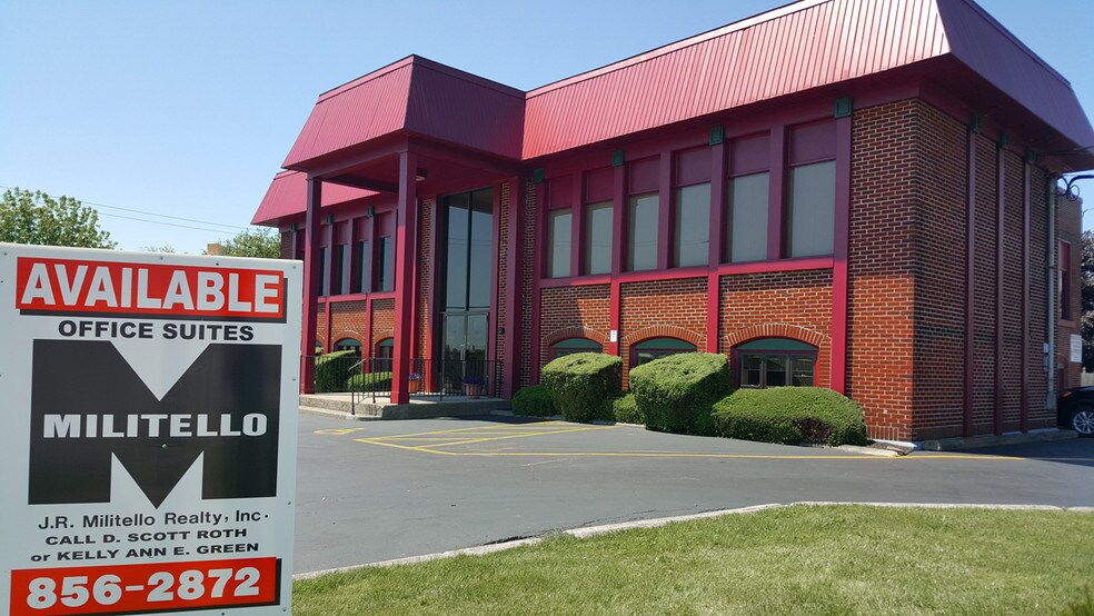 Primary Photo Of 132 Cayuga Rd, Cheektowaga Office For Lease