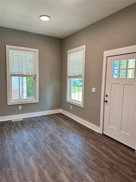 More Photos Of 1327 Park St, Bowling Green Apartments For Sale