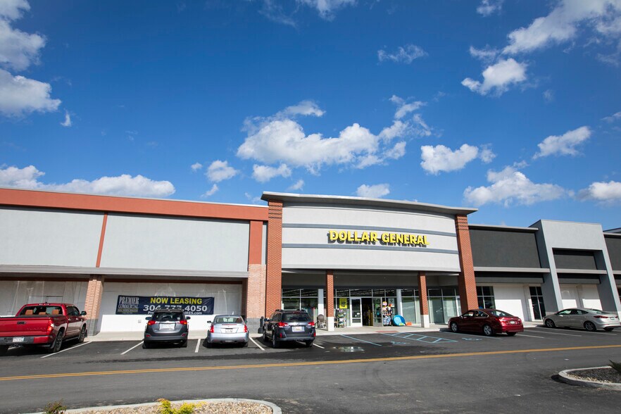 More Photos Of 2600 Middletown Commons, White Hall Unknown For Lease