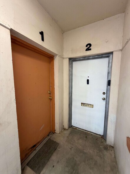 More Photos Of 157 E 8th St, Jacksonville General Retail For Sale