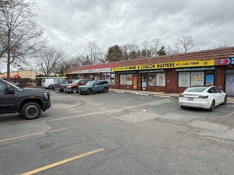 More Photos Of 155-173 Smithtown Blvd, Nesconset Freestanding For Sale