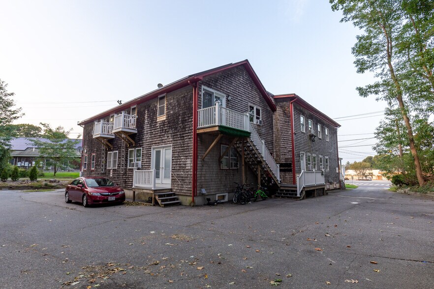 More Photos Of 176-178 Court St, Plymouth Apartments For Sale
