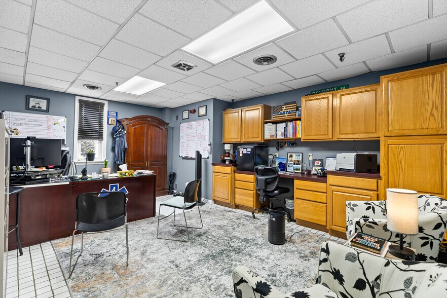 More Photos Of 410 Catherine St, Utica Service For Sale