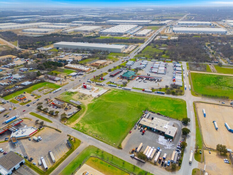 More Photos Of 2525 Motor City Blvd, Dallas Land For Sale