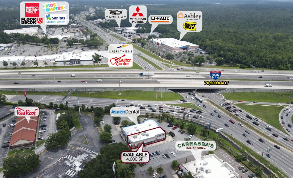 More Photos Of 8440 Blanding Blvd, Jacksonville Storefront For Lease