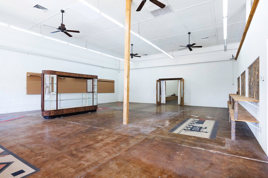 More Photos Of 403 N Florence St, Casa Grande Restaurant For Lease