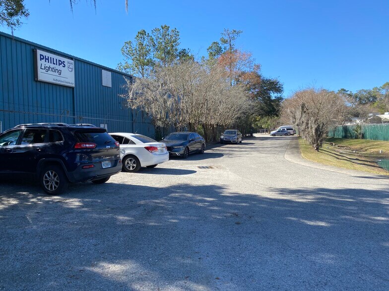 More Photos Of 4580 St Augustine Rd, Jacksonville Warehouse For Sale