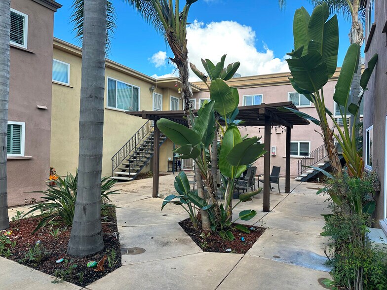 More Photos Of 4240 Felton St, San Diego Apartments For Sale
