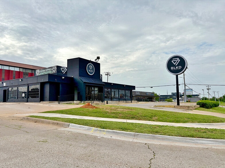 Primary Photo Of 5708 N May Ave, Oklahoma City Freestanding For Lease