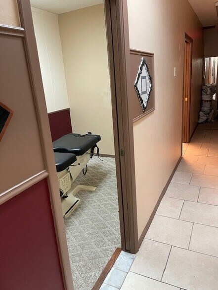 More Photos Of 2751 Tamiami Trl, Port Charlotte Unknown For Lease