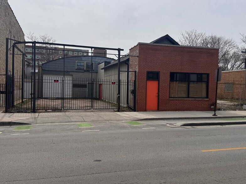 More Photos Of 2339-2341 W Grand Ave Ave @ Western Ave, Chicago Land For Sale