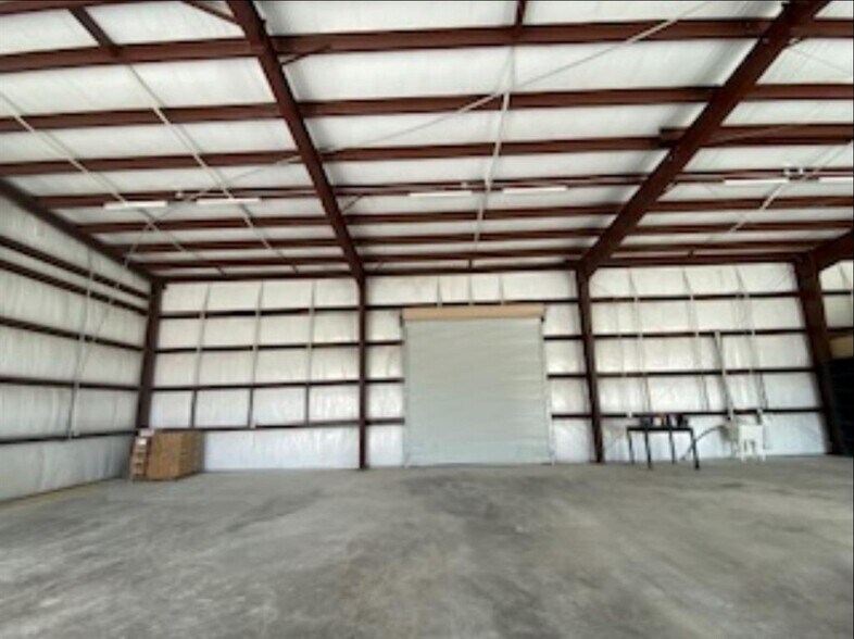 More Photos Of 5901 County Road 675B, Rosharon Warehouse For Sale