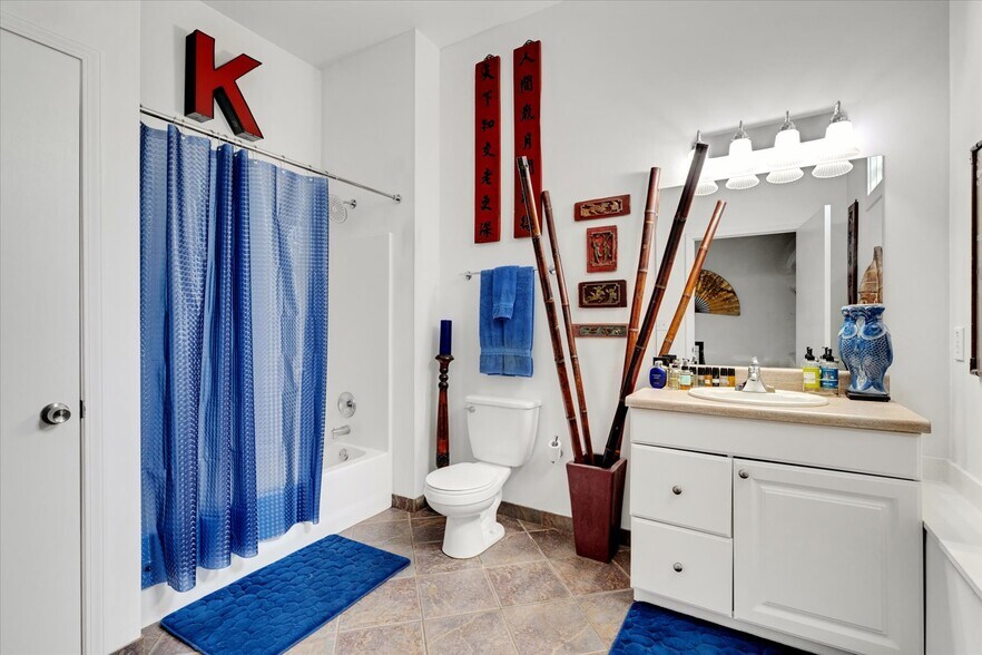 More Photos Of 282 Walker St SW, Atlanta Apartments For Sale