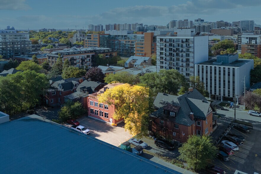 More Photos Of 226 Argyle Ave, Ottawa Office For Sale